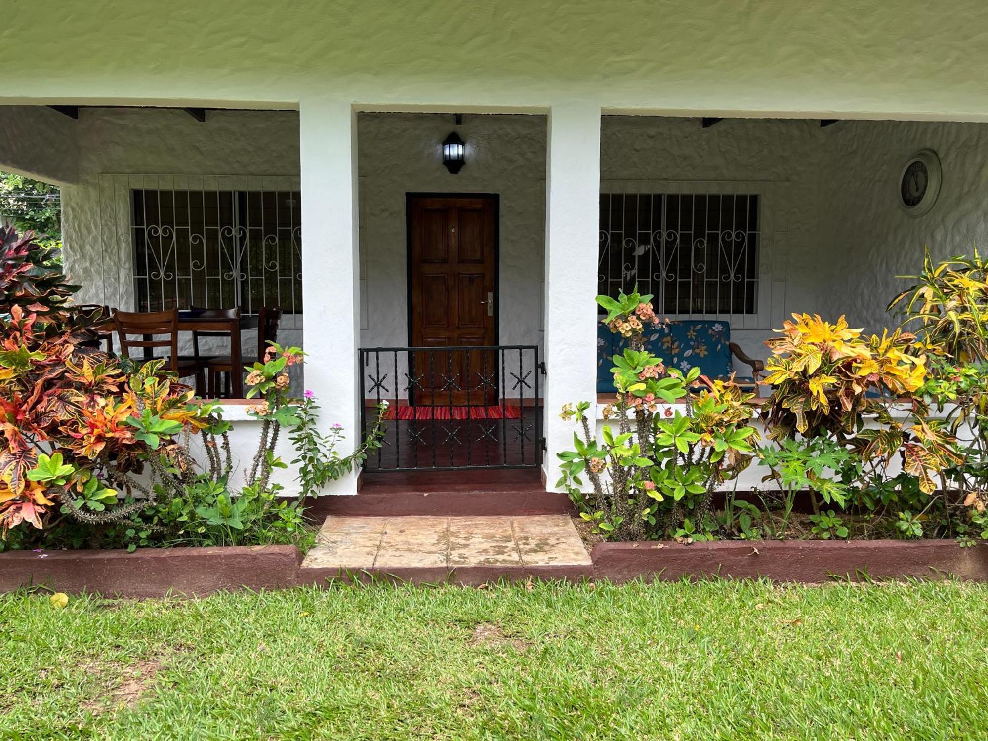 Hcs Bungalows Turtle Bay Rustic Bungalow Au Cap Buitenkant foto